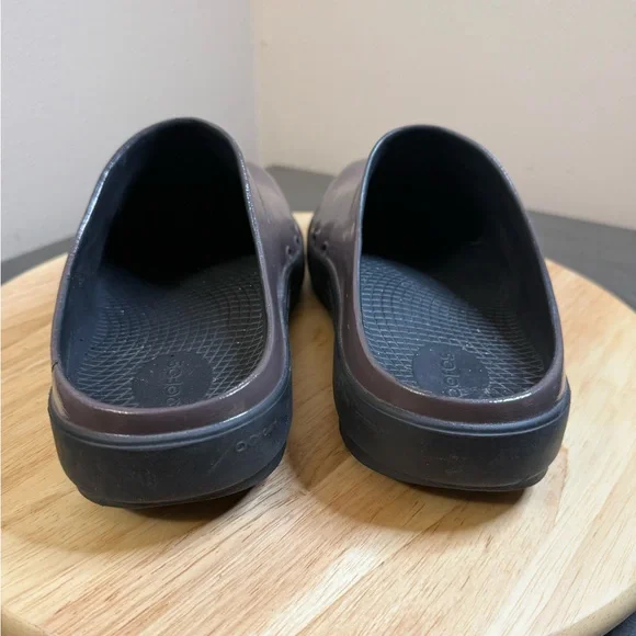 OOFOS unisex OOcloog Luxe Clogs - Picture 6 of 11